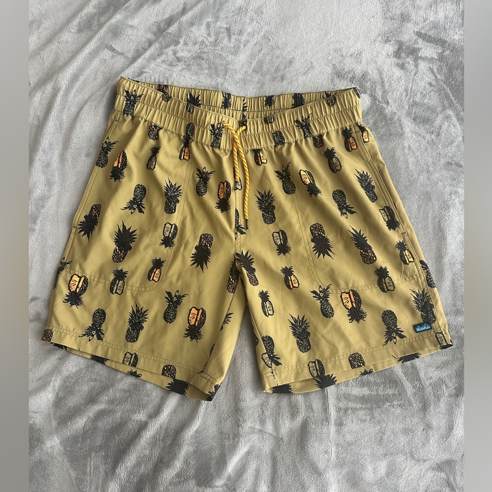 Kavu Yellow Pineapple Print Hybrid Shorts